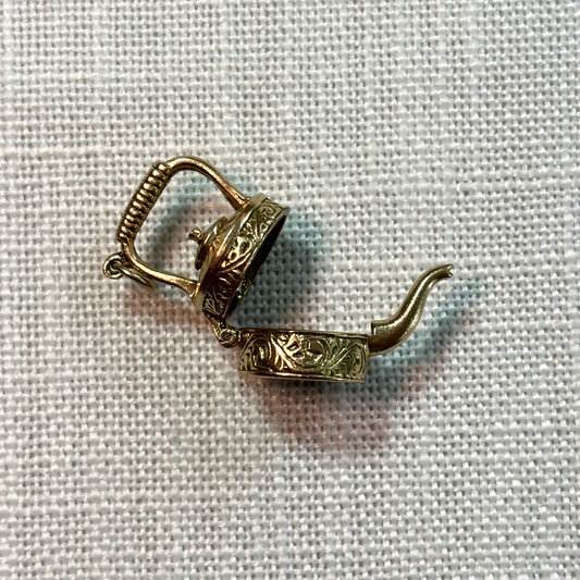 Ornate Kettle Gold Charm