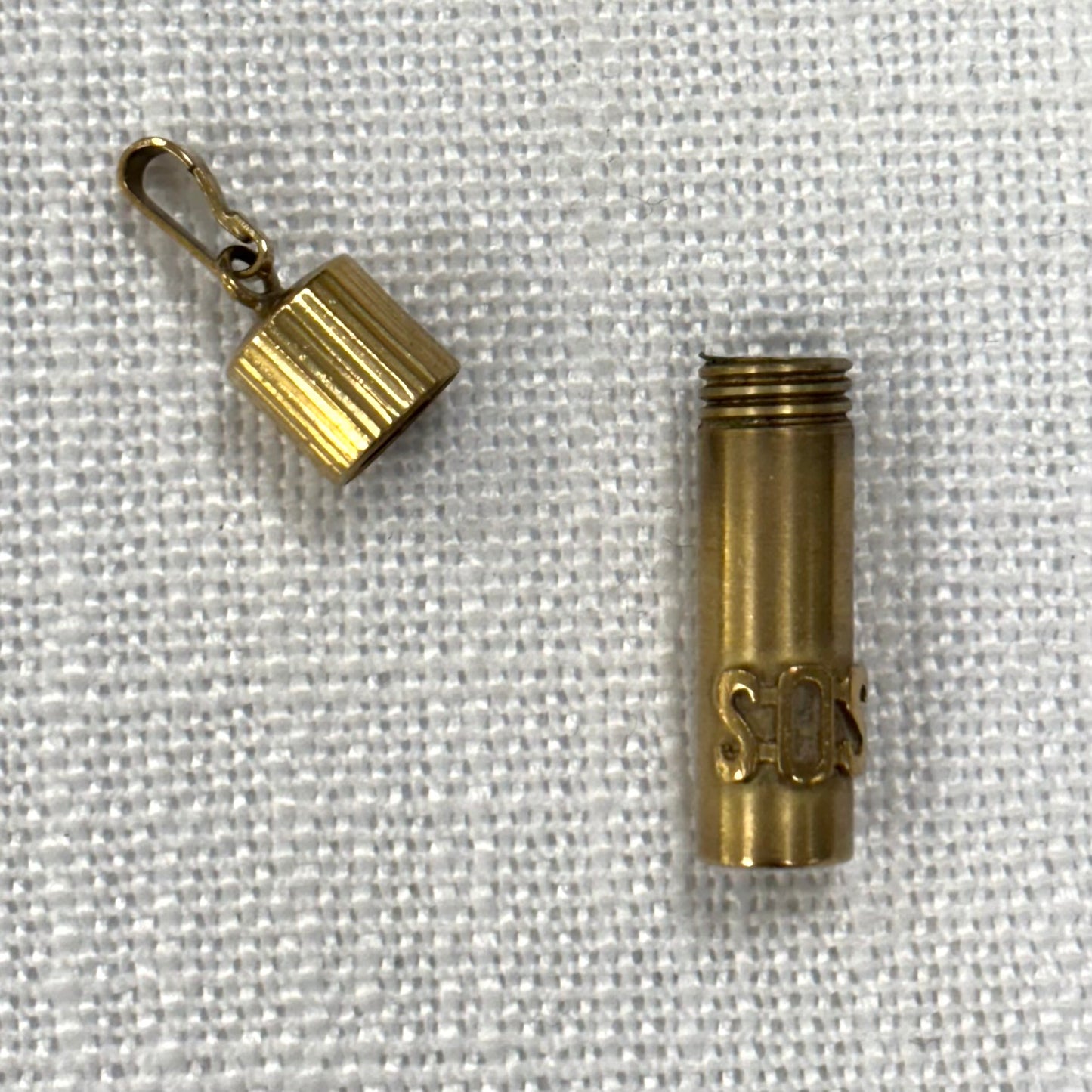 SOS Gold Capsule