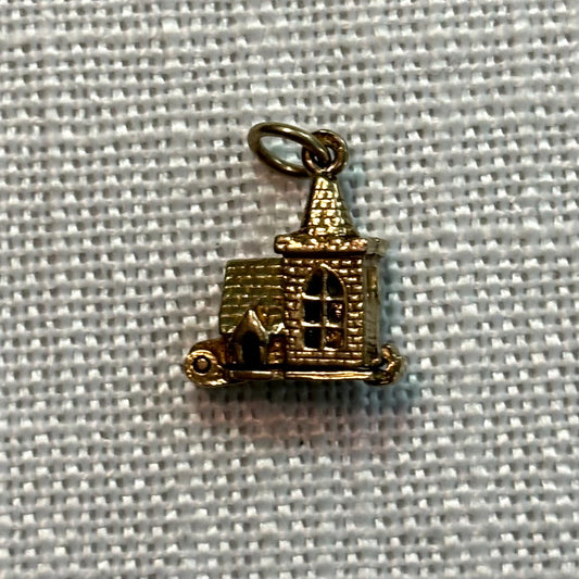 Small Chapel with Couple Gold Charm