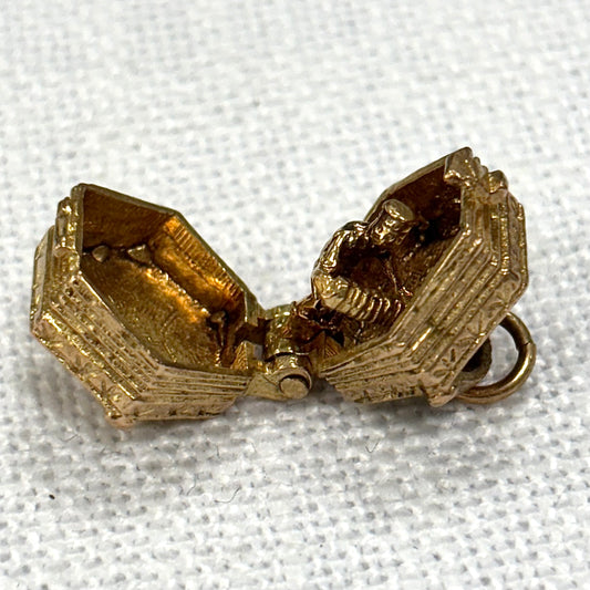 Accordion Gold Articulated Charm