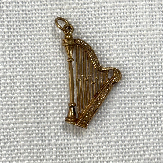Golden Harp Gold Charm