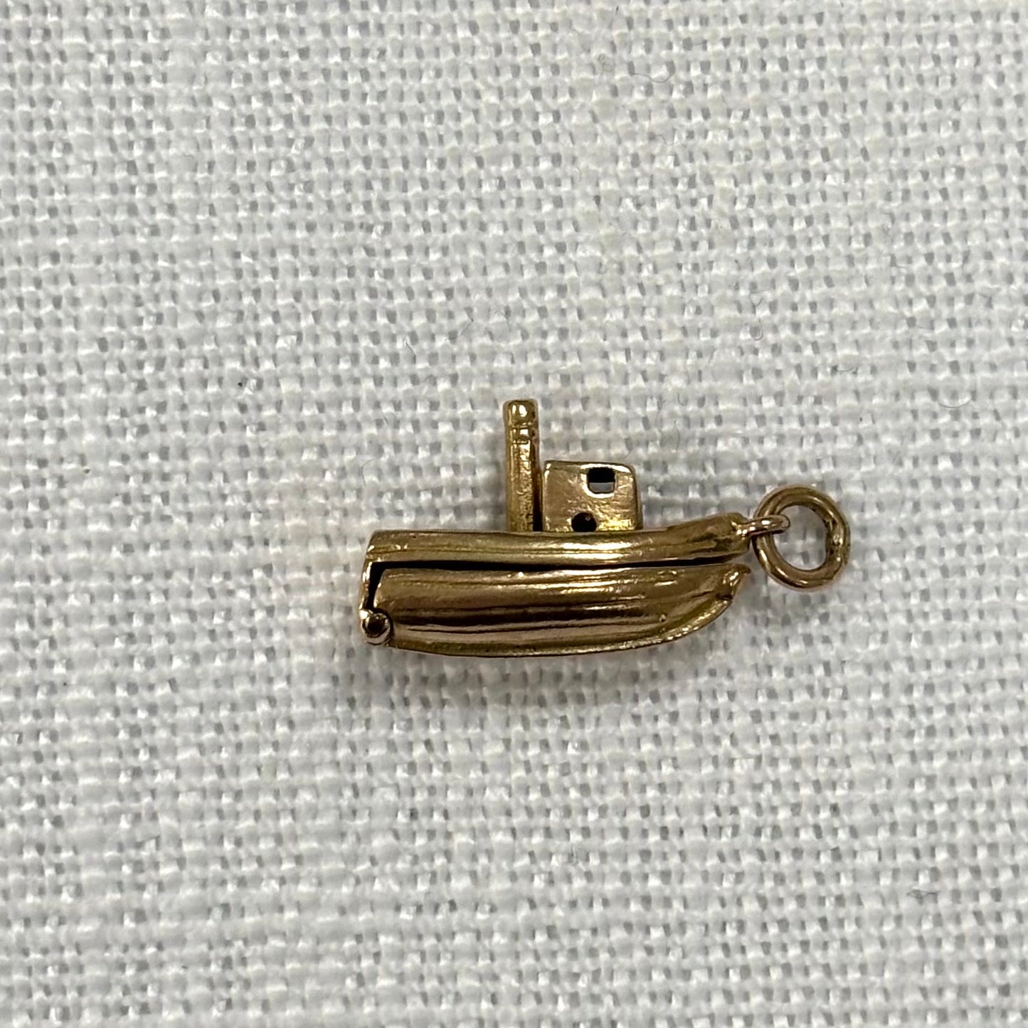 Speedboat Gold Charm