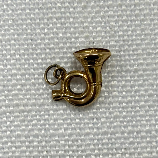 Circular Trumpet Gold Charm