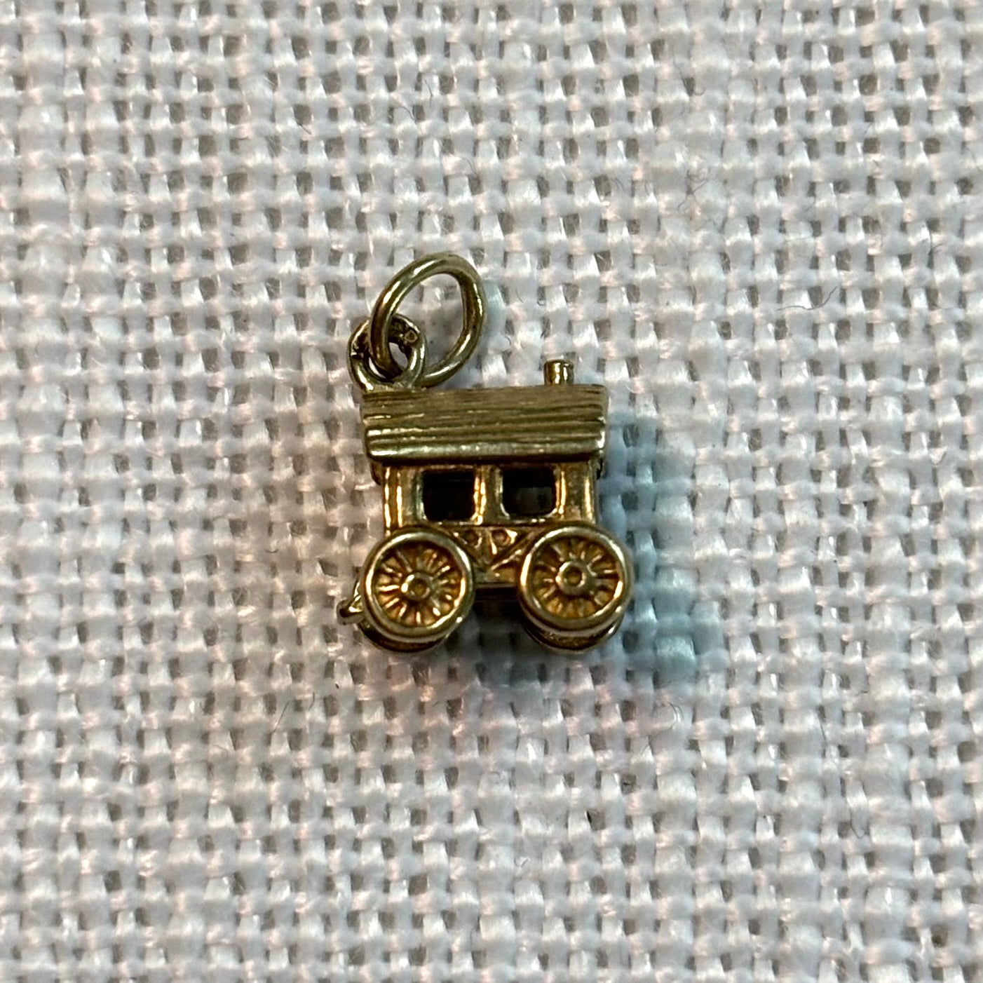 Traveller Caravan Gold Charm