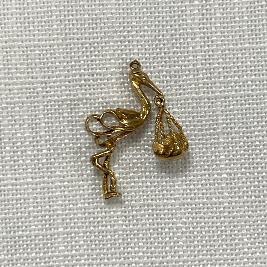 Stalk With Baby Gold Charm Pendant (b)