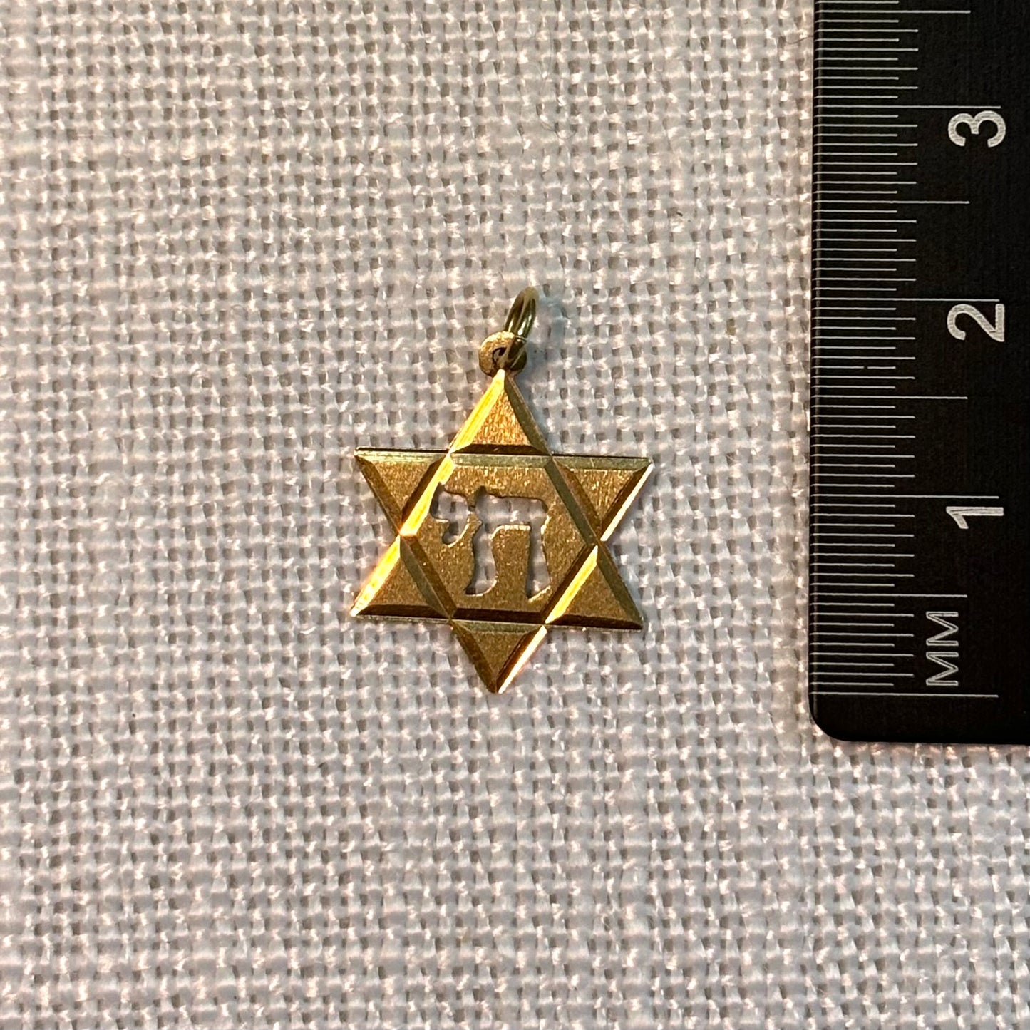 Jewish “Chai” Gold Star of David Pendant