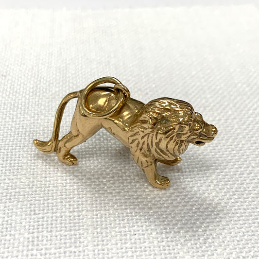 British Lion Solid Heavy Gold Pendant