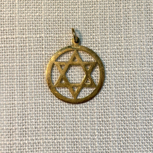 Star of David Jewish Gold Pendant (diamond cut border)