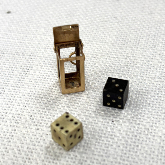 Set of Dice in Box Gold Charm