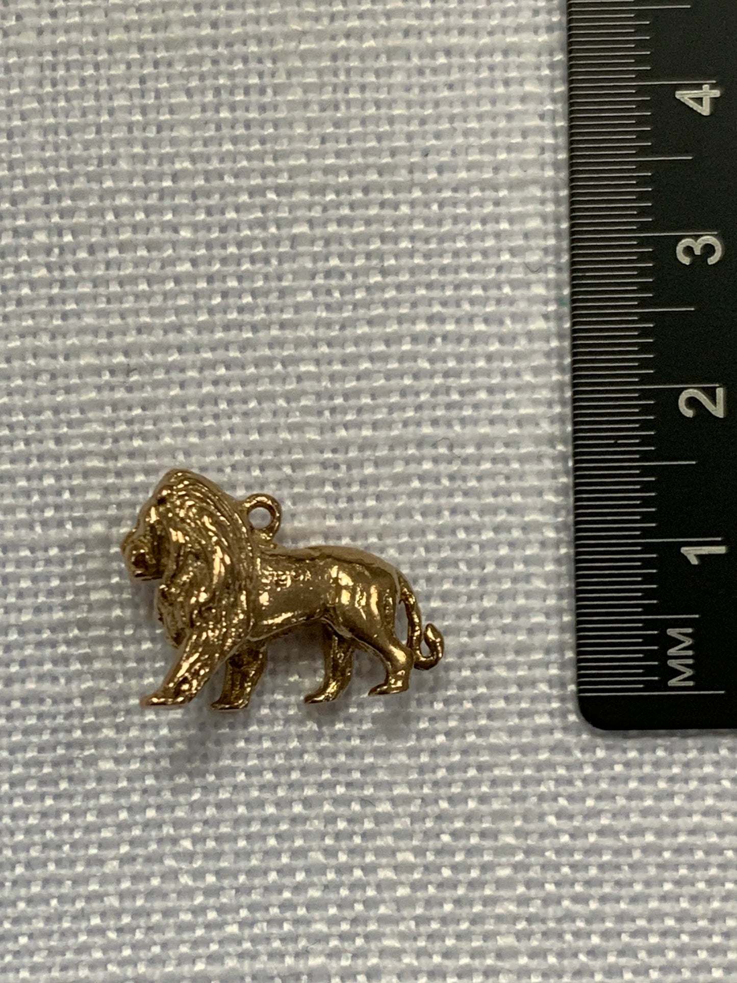 Lion solid gold charm pendant