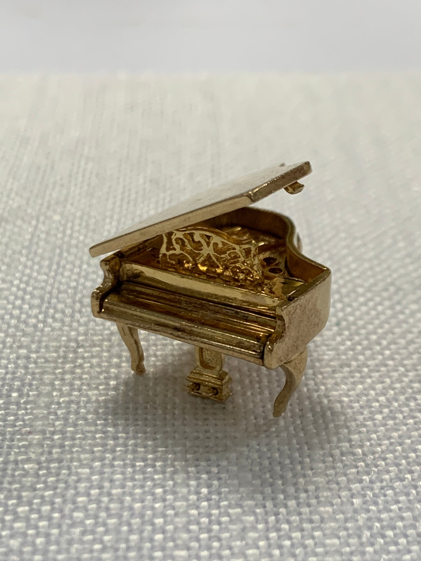 Baby grand piano gold charm pendant