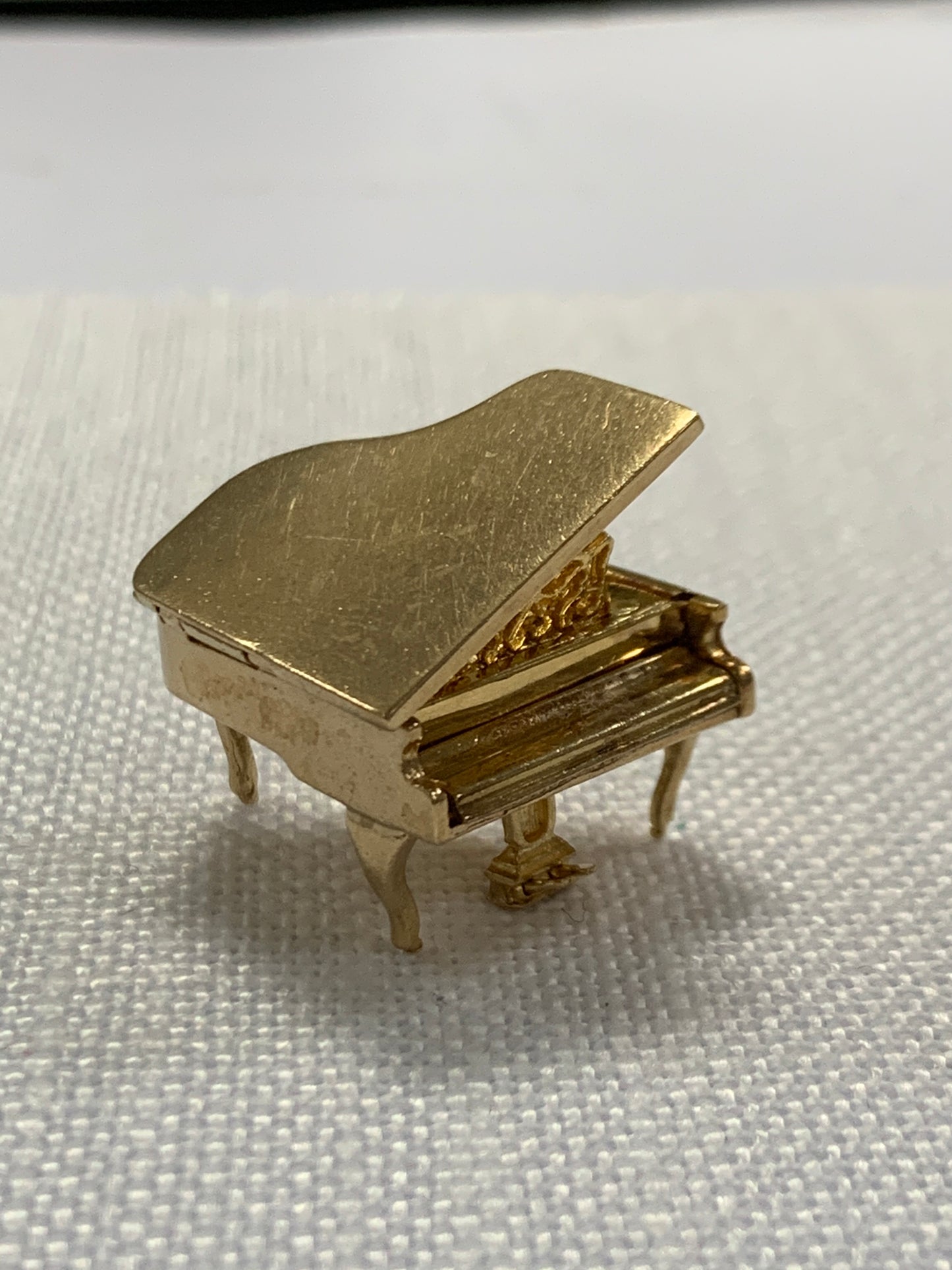 Baby grand piano gold charm pendant