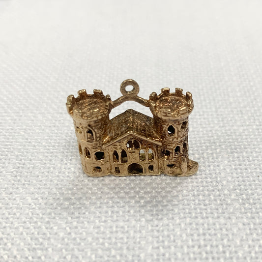 Windsor Castle (perhaps) Gold Charm Pendant