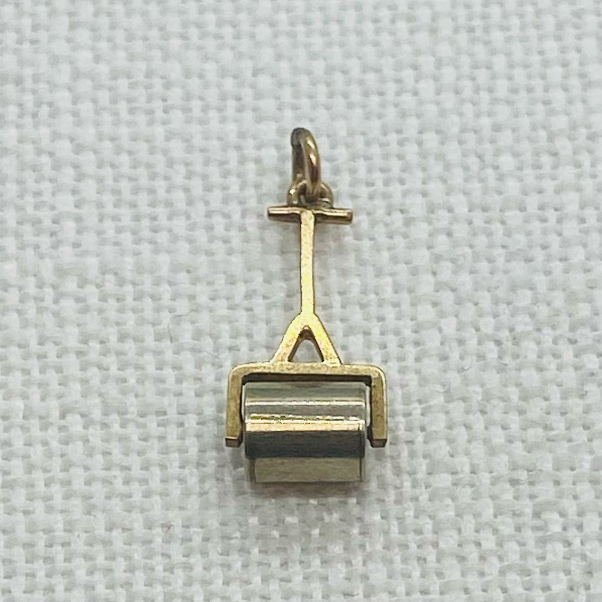 Lawn Roller Vintage Gold Charm Pendant