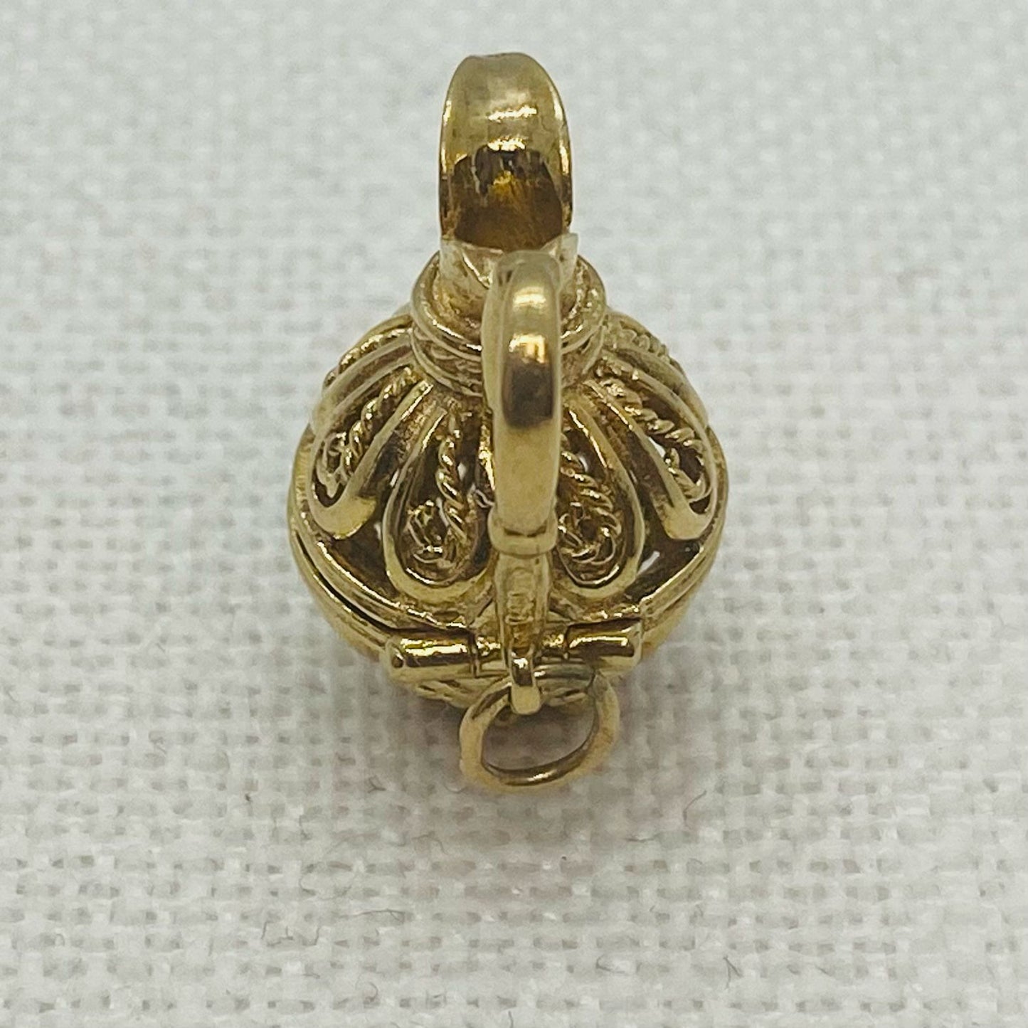 Pretty Ornate Water Jug Vintage Gold Charm Pendant