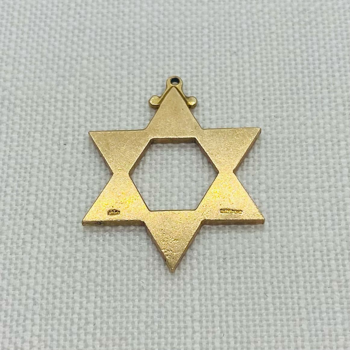 Star of David Gold Pendant Filled