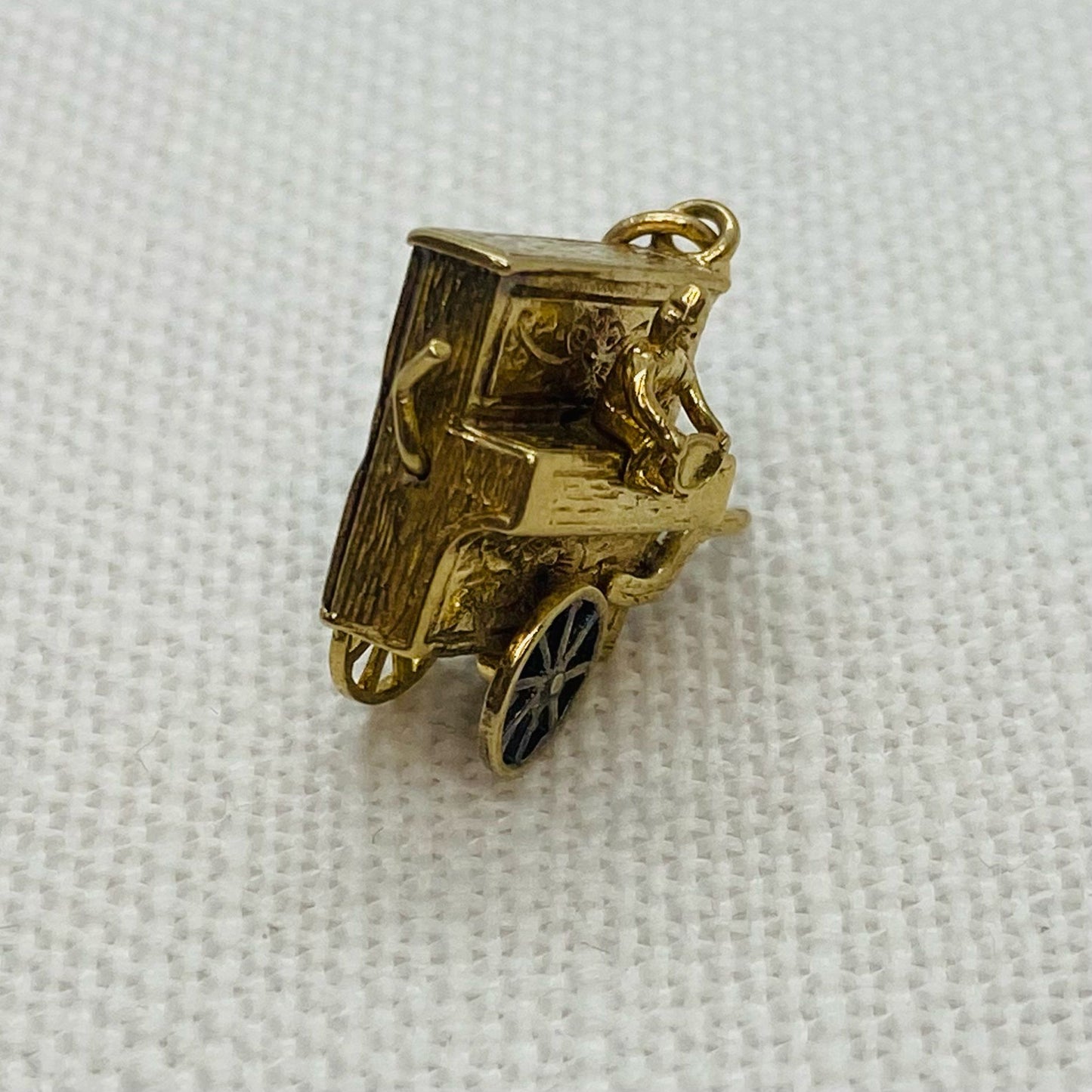 Piano In Wheelbarrow Vintage Gold Charm