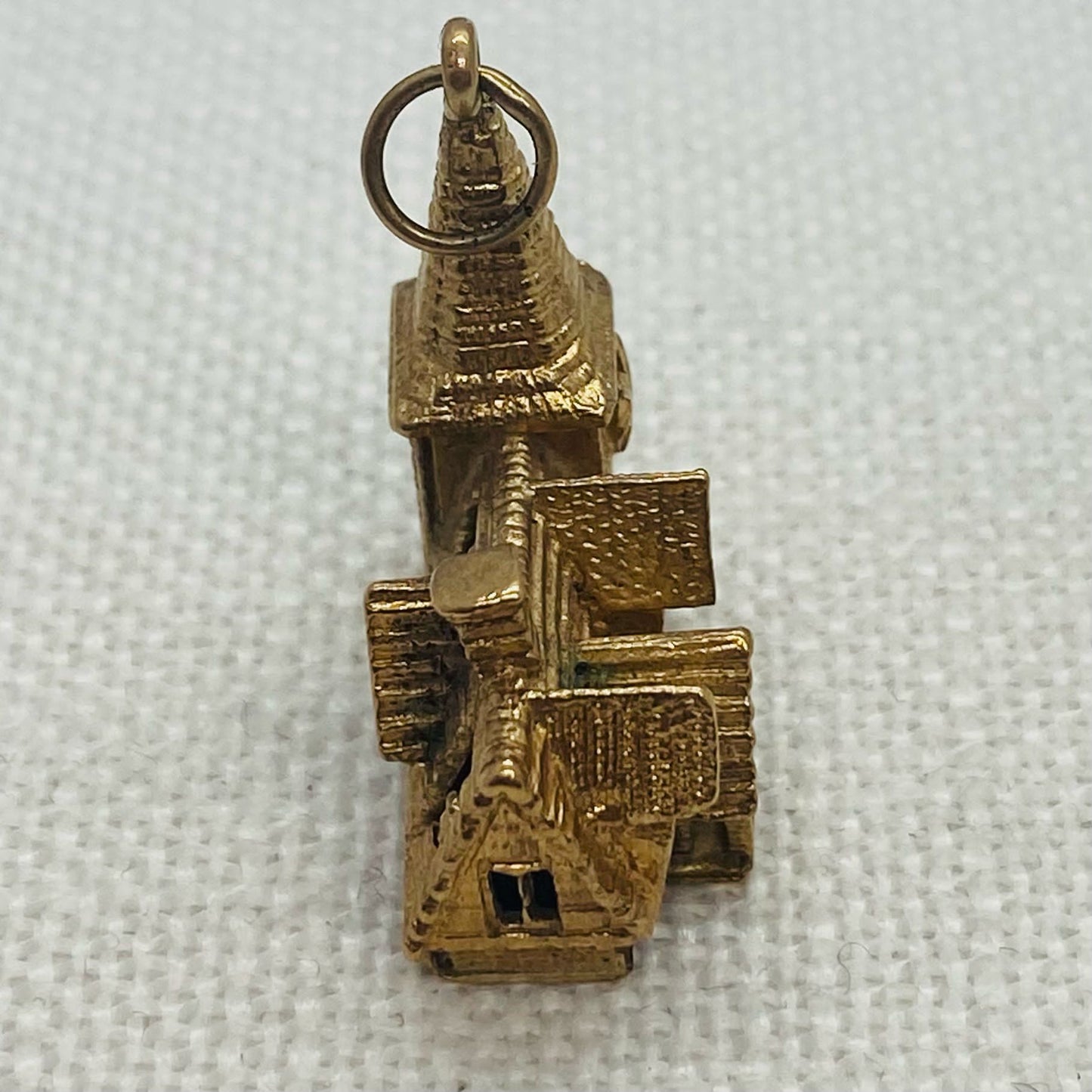 Westminster Abbey or a Similar Abbey or Cathedral Vintage Gold Charm