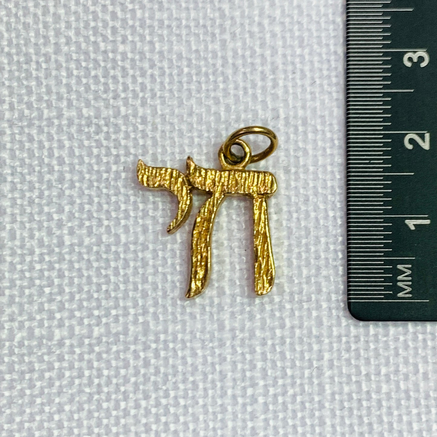 Jewish Chai Gold Charm Pendant