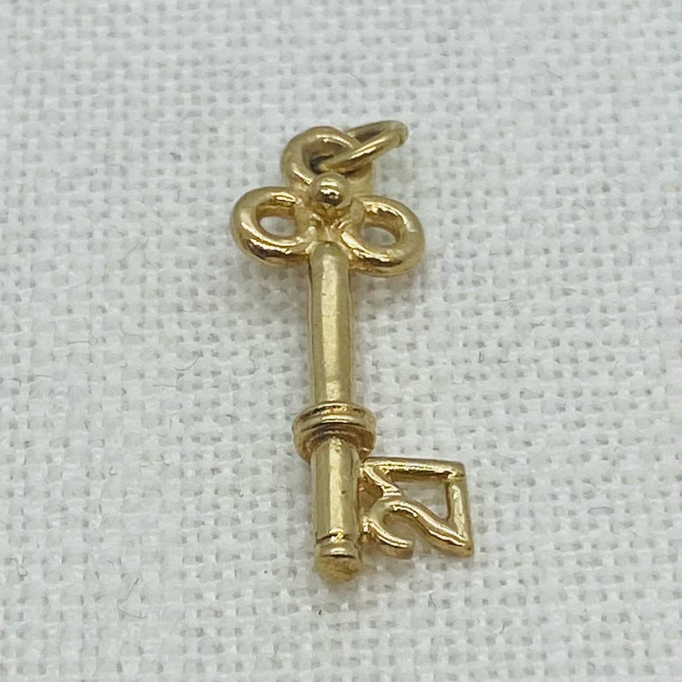 Happy Birthday 21 Gold Key Charm Pendant Ornate