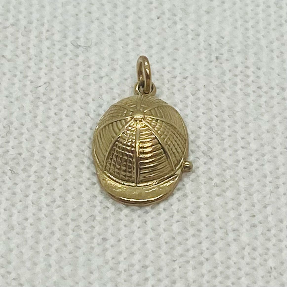 Horse Racing Vintage Gold Hat Baseball Cap Charm