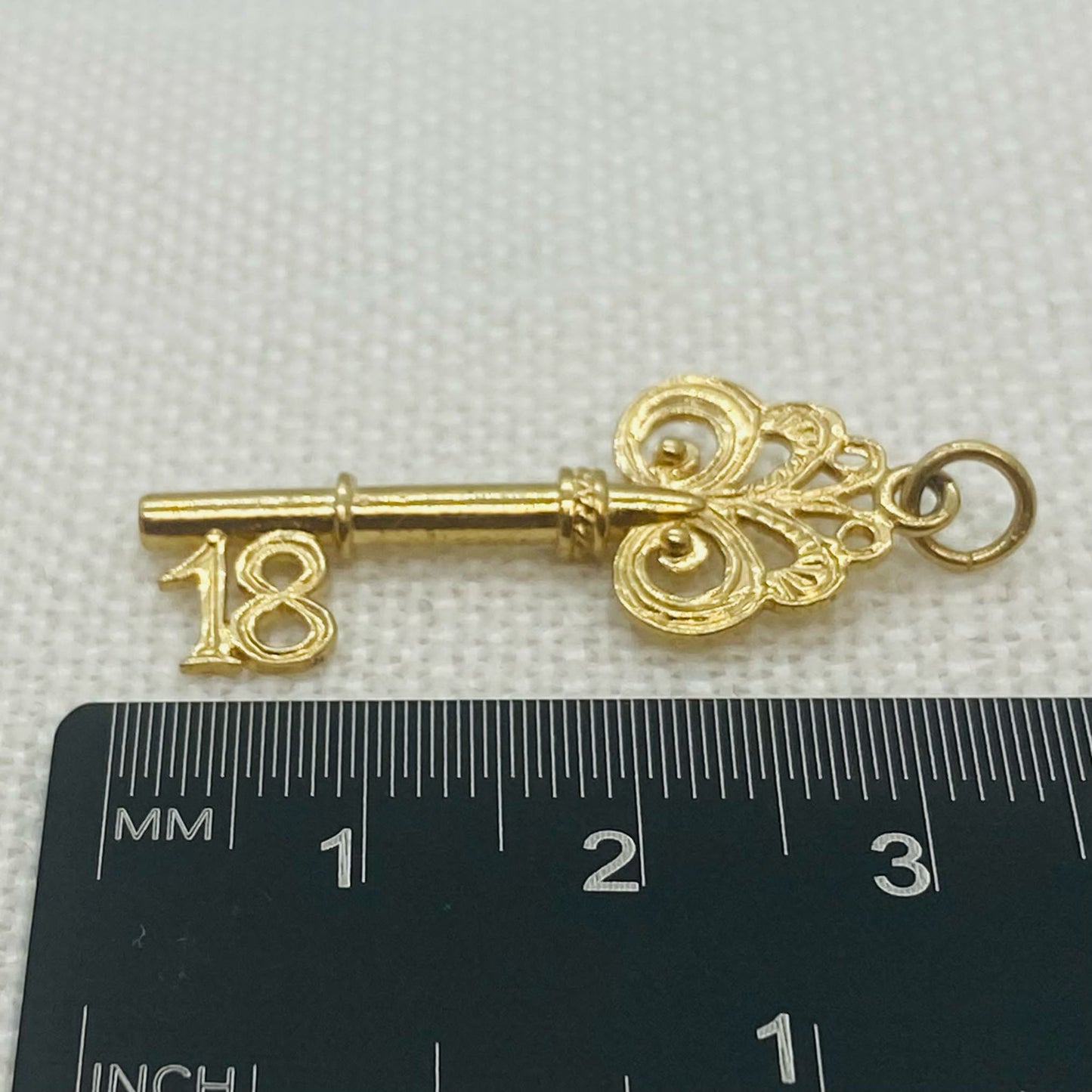 Happy Birthday 18th Pierced Ornate Key Charm Pendant